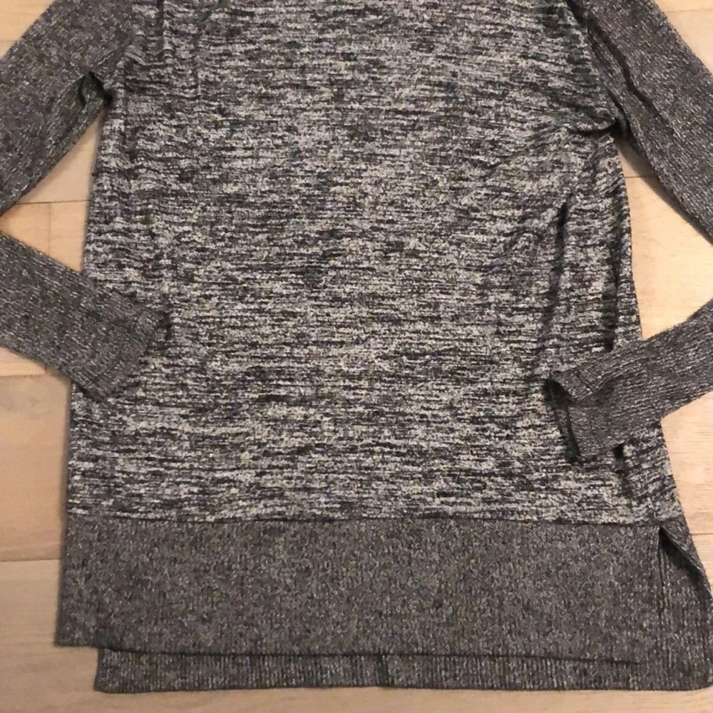 GAP bunched neckline